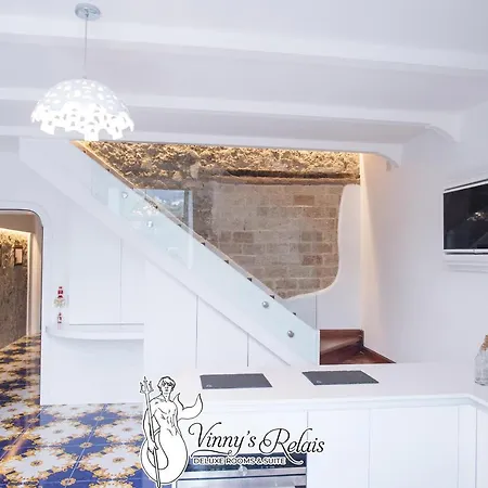 Vinny's Relais Bed & Breakfast 4*