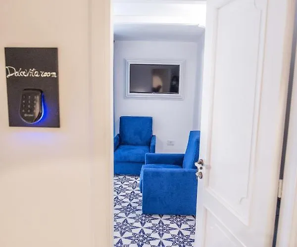 Alojamento de Acomodação e Pequeno-almoço Vinny's Relais 4*