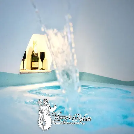 Vinny's Relais